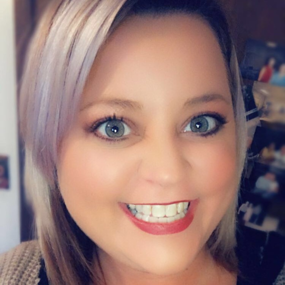 Meet your Posher, Tiffany